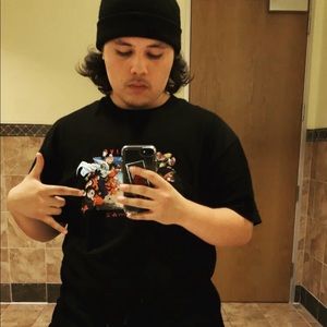 Meet your Posher, Adrian